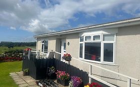 Moneydarragh Cottage With Uninterrupted Mountain And Sea Views- Hot Tub Available For Hire At Extra Cost